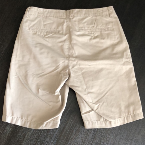 Calvin Klein Shorts - Picture 4 of 4